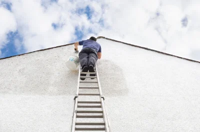 Peinture extérieure à Lizant — façades et ravalement